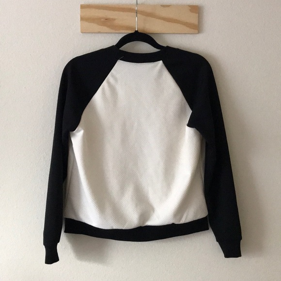 FOREVER 21 Black and White Jacket - Picture 5 of 5